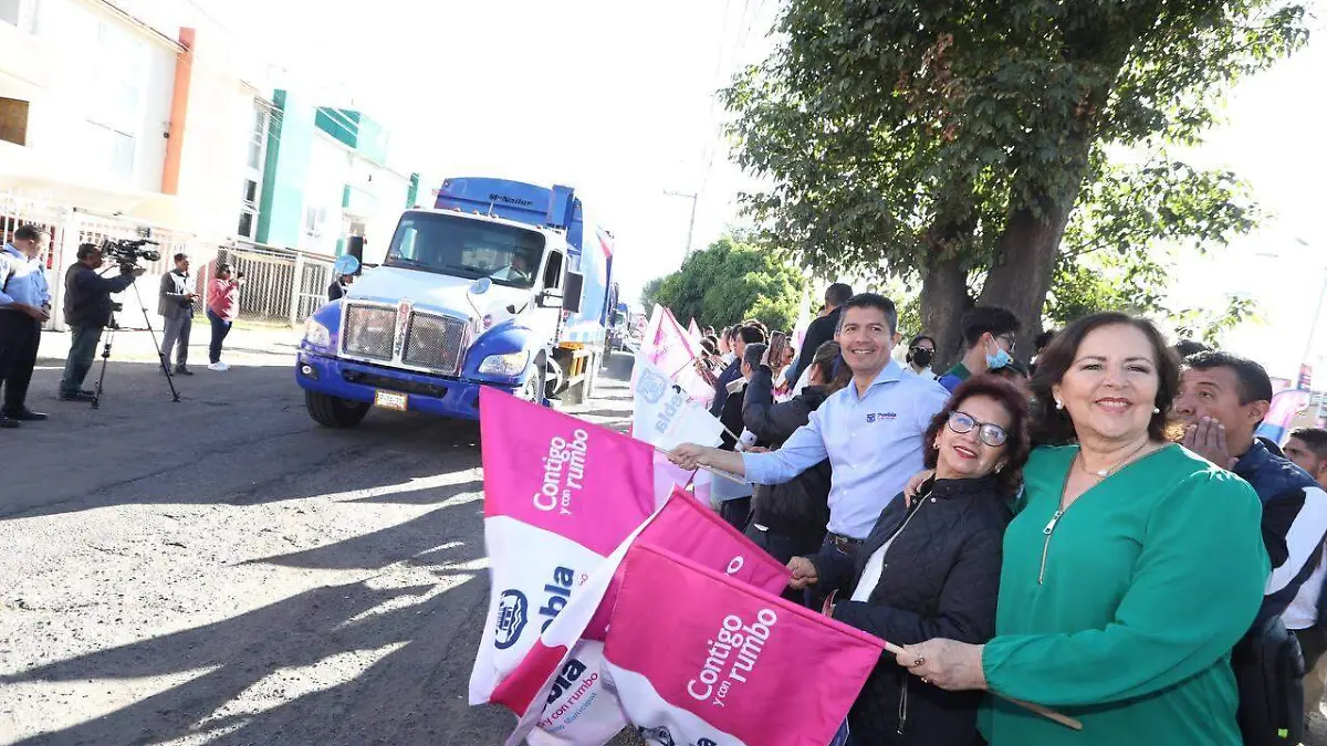 Eduardo Rivera dio inicio a los trabajos de rehabilitación de canchas Las Hadas